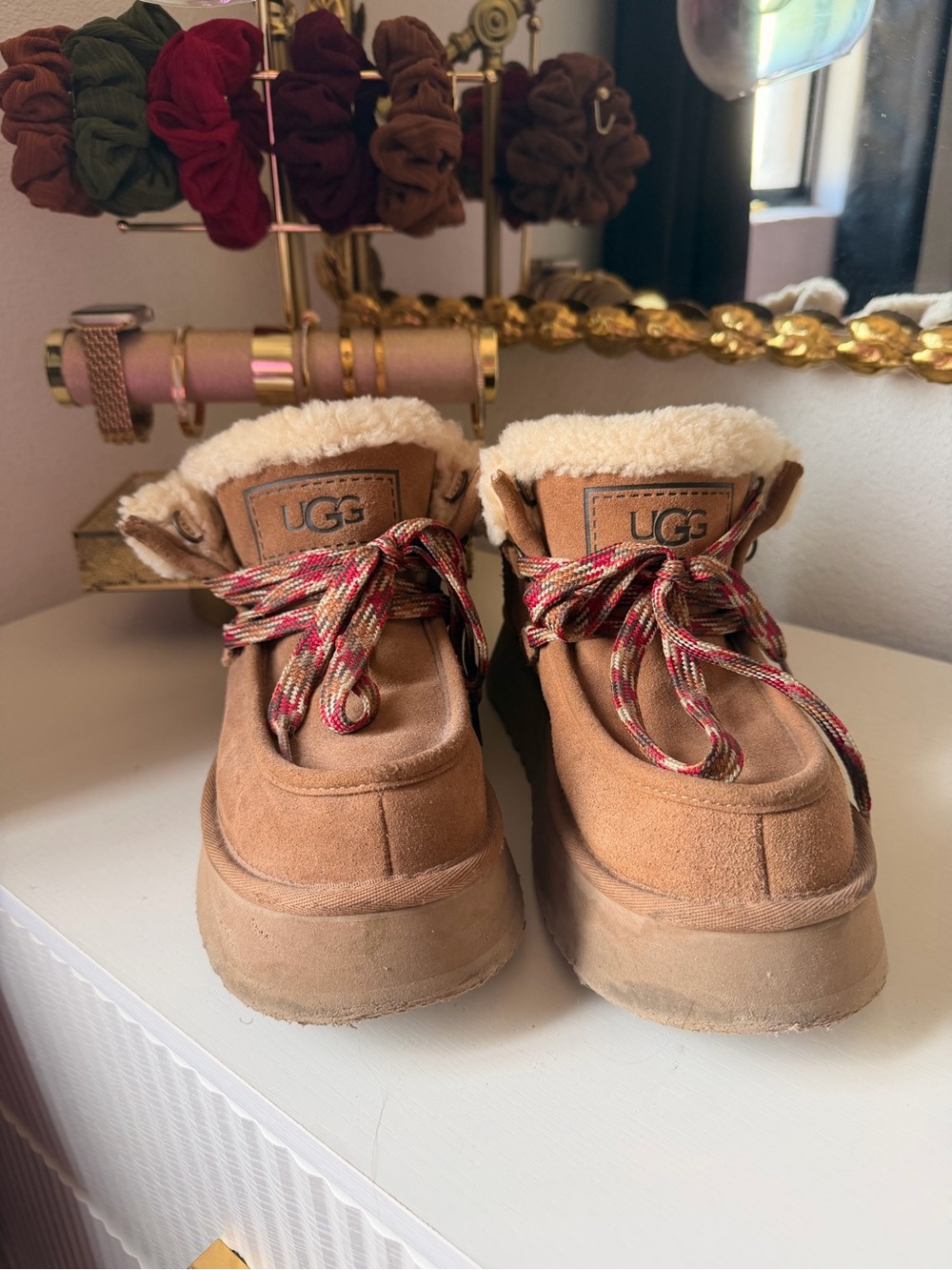 UGG Kids Chestnut Suede Shearling Lace-Up Boots with Red Accent Laces
